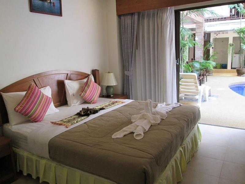 Mt Hotel Patong Phuket Bagian luar foto
