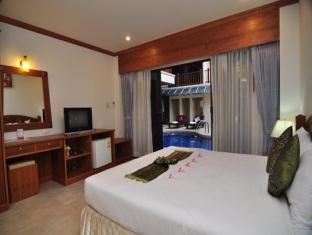 Mt Hotel Patong Phuket Bagian luar foto